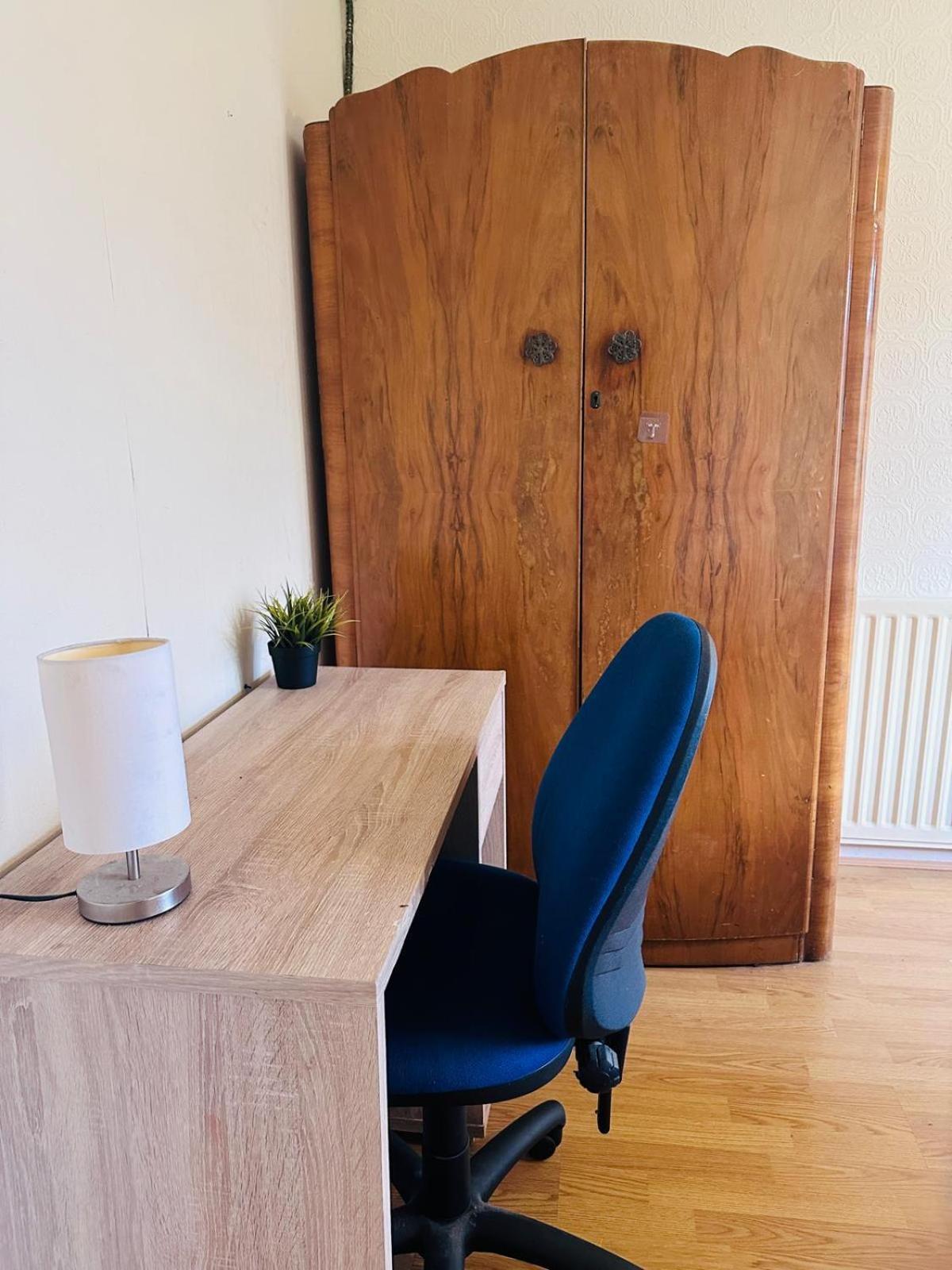 Budget Rooms - Near City Center Birmingham Extérieur photo