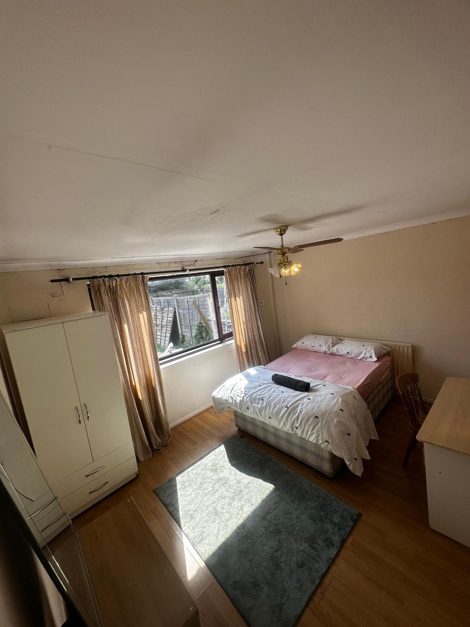Budget Rooms - Near City Center Birmingham Extérieur photo